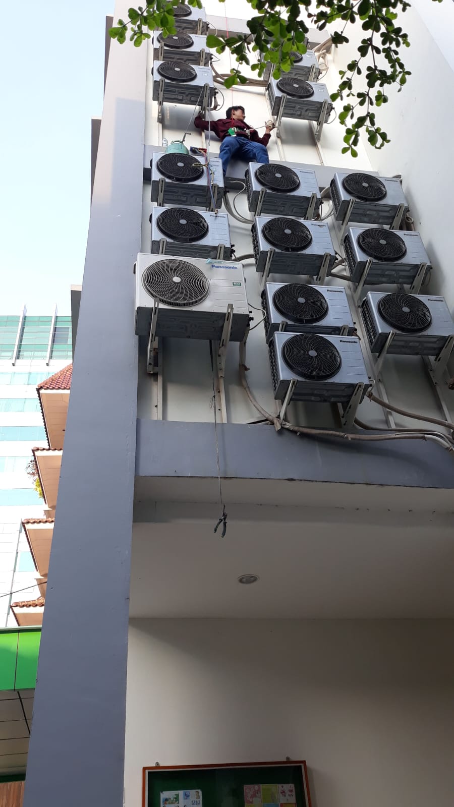 Layanan Maintenance AC